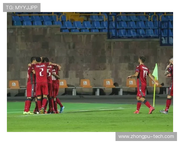 加纳队对阵日本在即参赛名单迟迟未公布引发关注与讨论