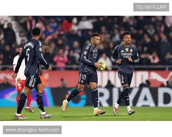 皇马客战赫罗纳大名单公布库尔图瓦吕迪格复出赫伊森等缺席